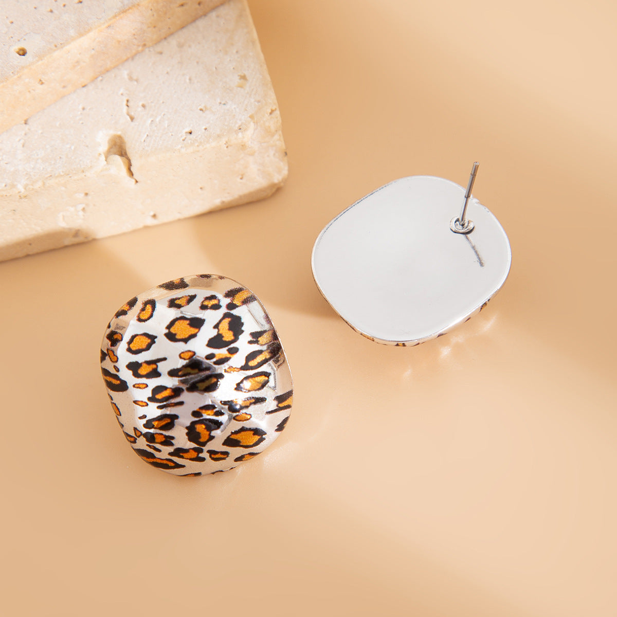 Planderful Resin Geometric Earrings C Shaped With Leopard Print Water Drop For Women Bold Chic Statement