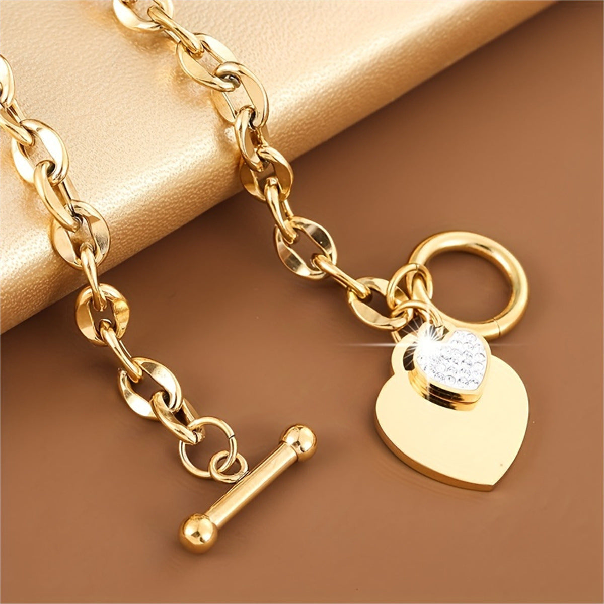Planderful Jewelry Elegant Heart Shaped Buckle Stainless Steel Bracelet For Everyday Wear Gift