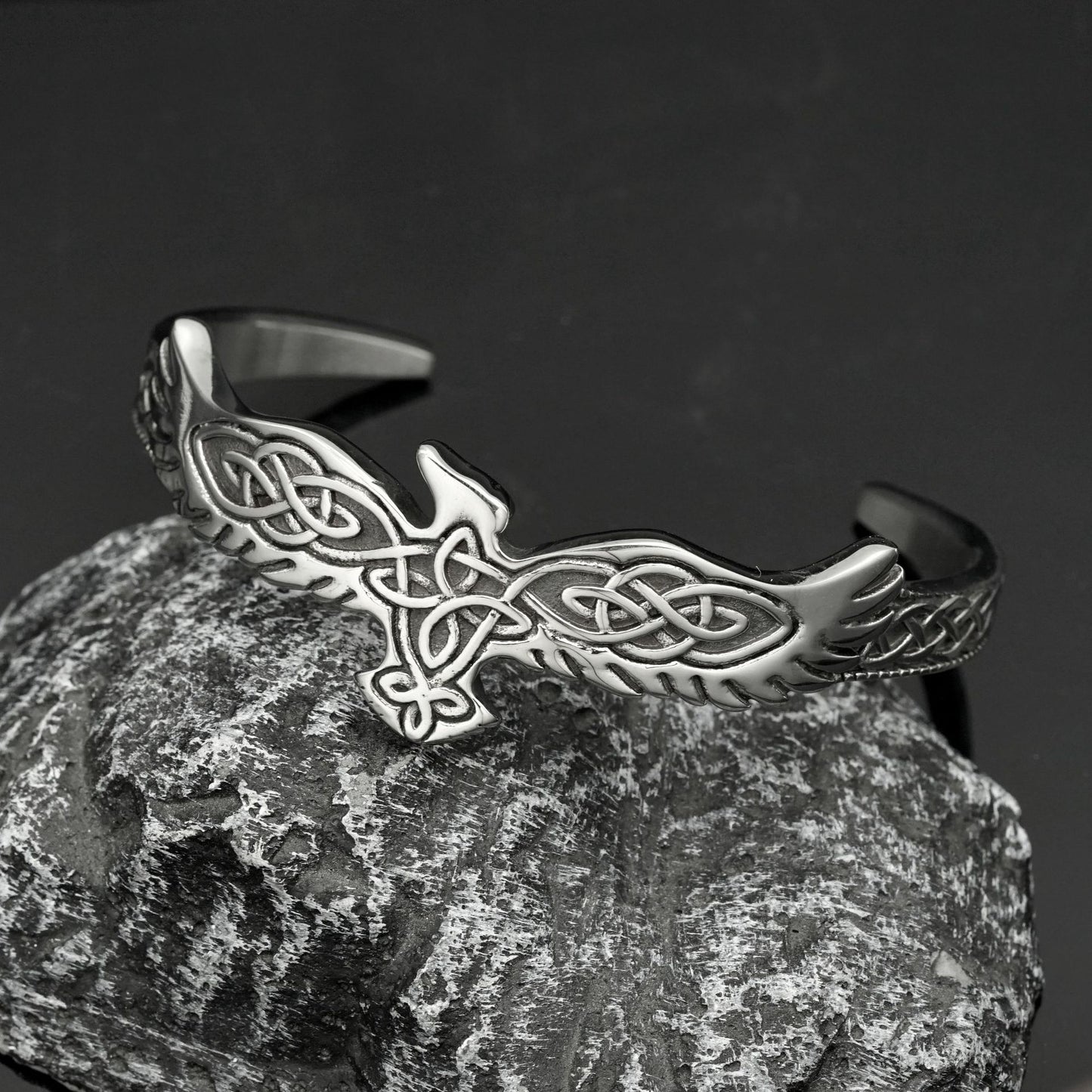 Planderful Titanium Steel Bracelet For Men Unisex C Shaped Open Design Durable Protection