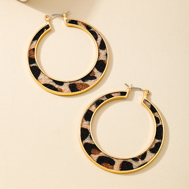 Planderful Vienna Verve Earrings – Unique Leopard Print Design