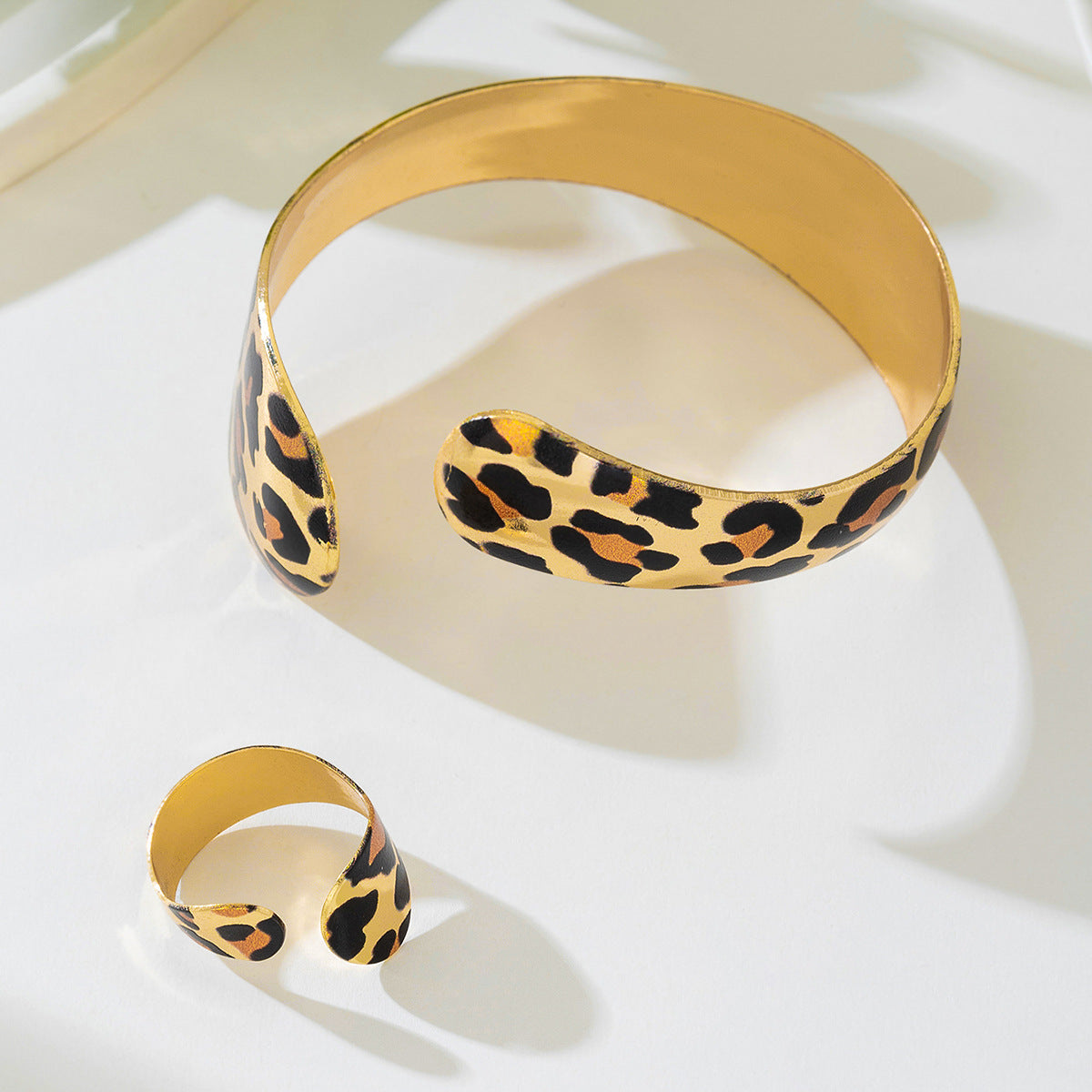 Planderful Vienna Verve Leopard Print Jewelry Set for Women