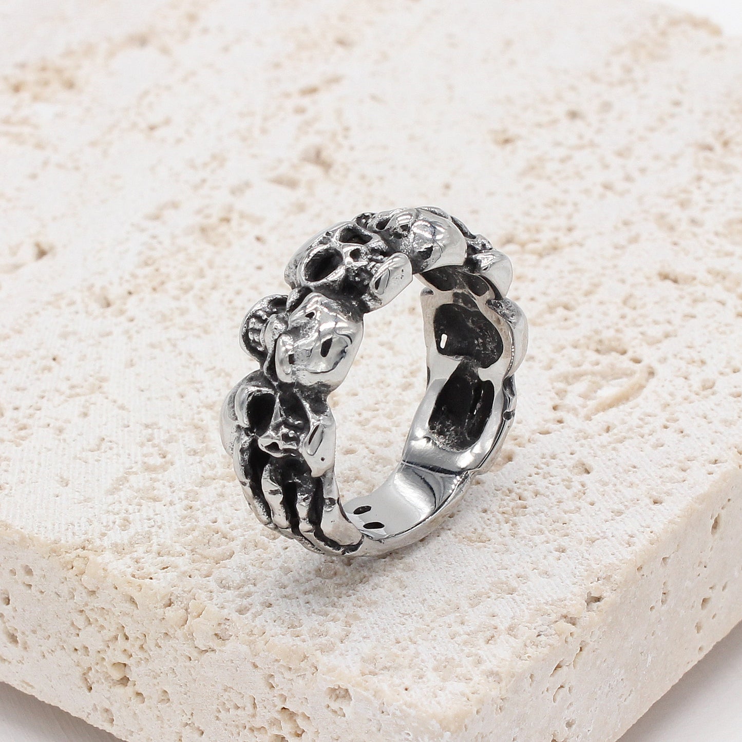 Planderful Titanium Steel Skull Ring Men Personalized Retro Claws Unisex Protection Statement