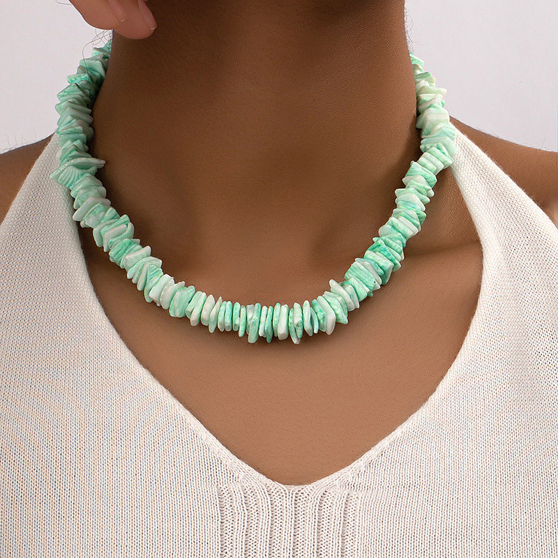 Retro Shell Holiday Necklace - Vintage Chic Clavicle Chain for Women