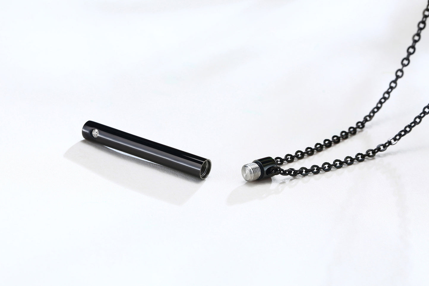 Urn Necklace Stainless Steel Zircon Pendant Necklace Openable
