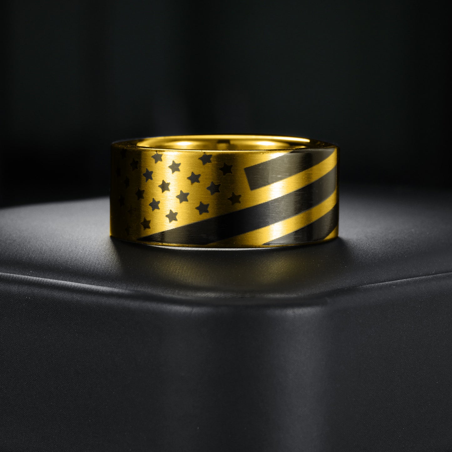 Planderful Men's 10mm Titanium Steel Ring American Flag