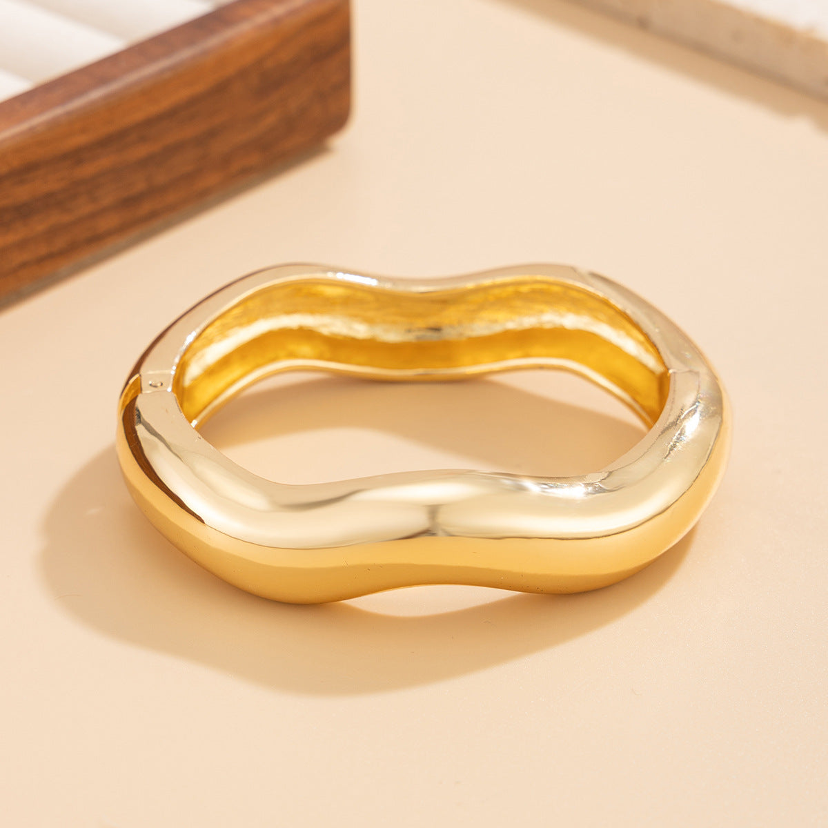 Planderful Vienna Verve Bold Statement Wide Face Bracelet For Women Exaggerated Three Dimensional Striped Design
