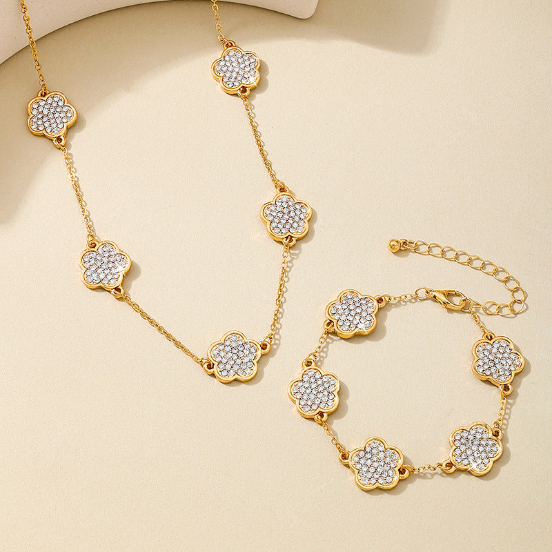 Elegant Clover Flower Jewelry Set for Women by Planderful