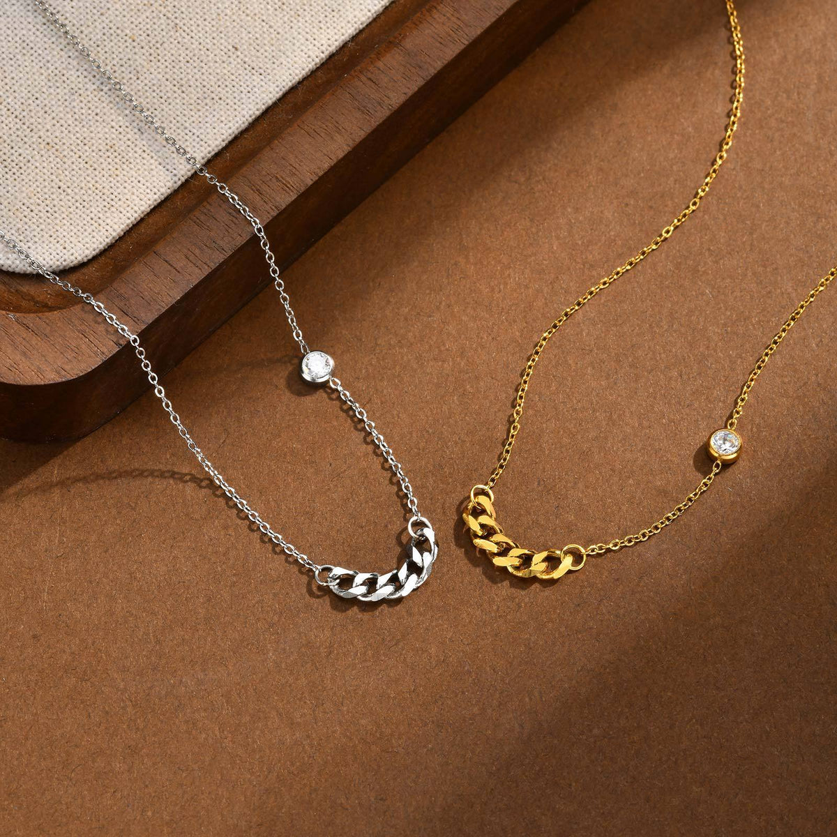 Stainless Steel Urban Refined Minimalist Zircon Chain Necklace For Commuters