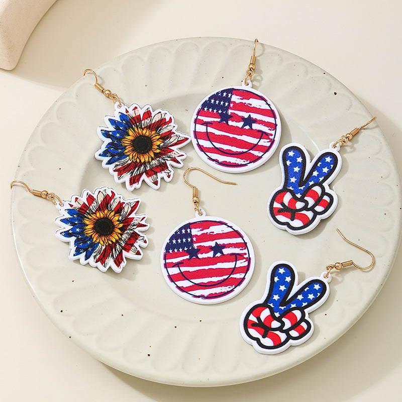 Planderful Vienna Verve Earrings Set – Fashionable Independence Day Design
