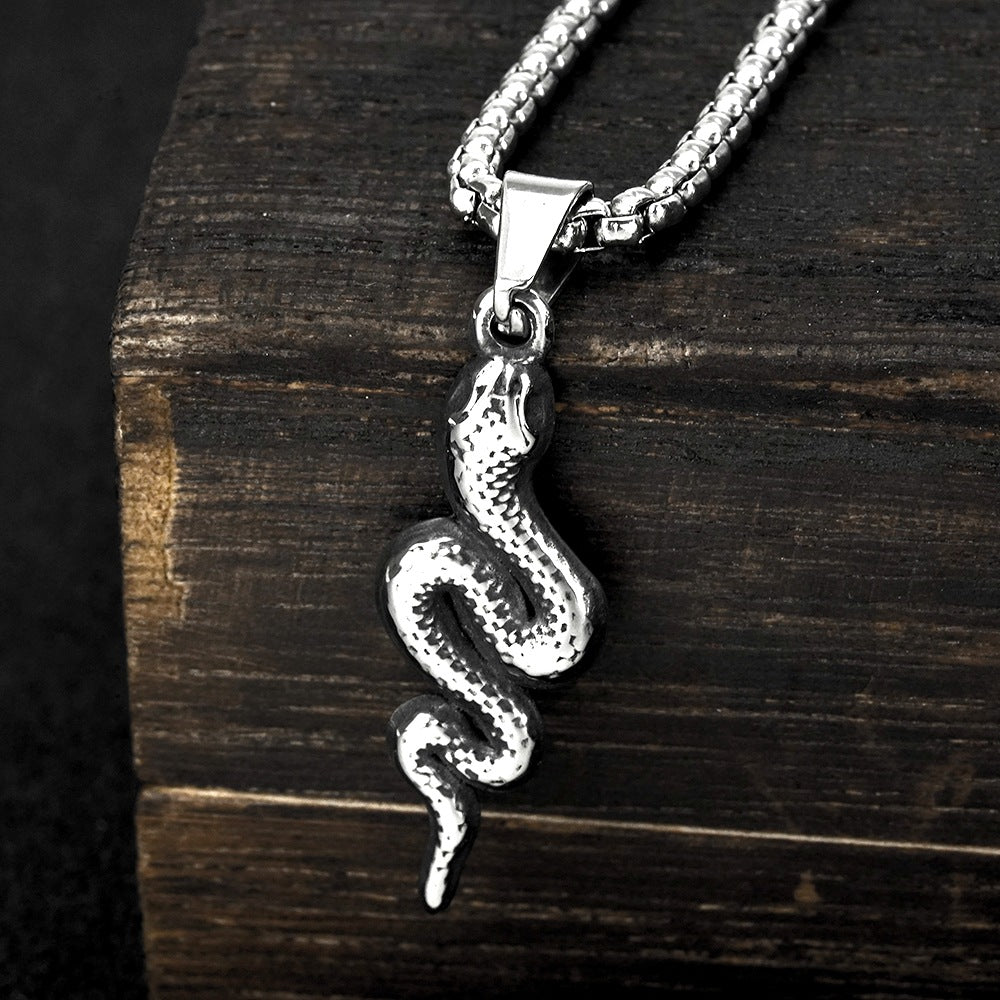 Fashion European And American Neckwear Retro Snake Pendant Necklace For Men