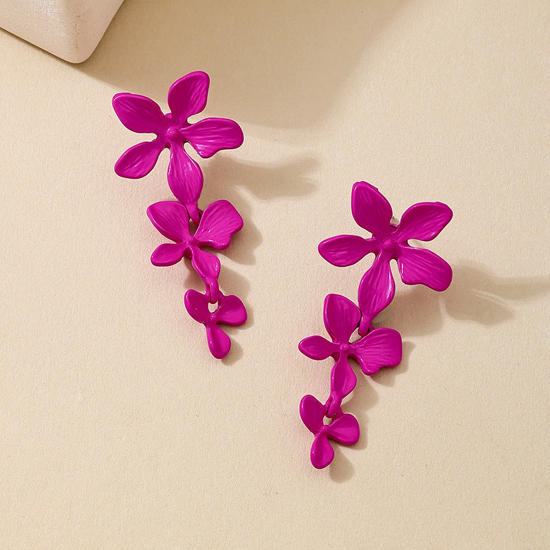 Planderful Vienna Verve Earrings – Fashionable Retro Metal Design