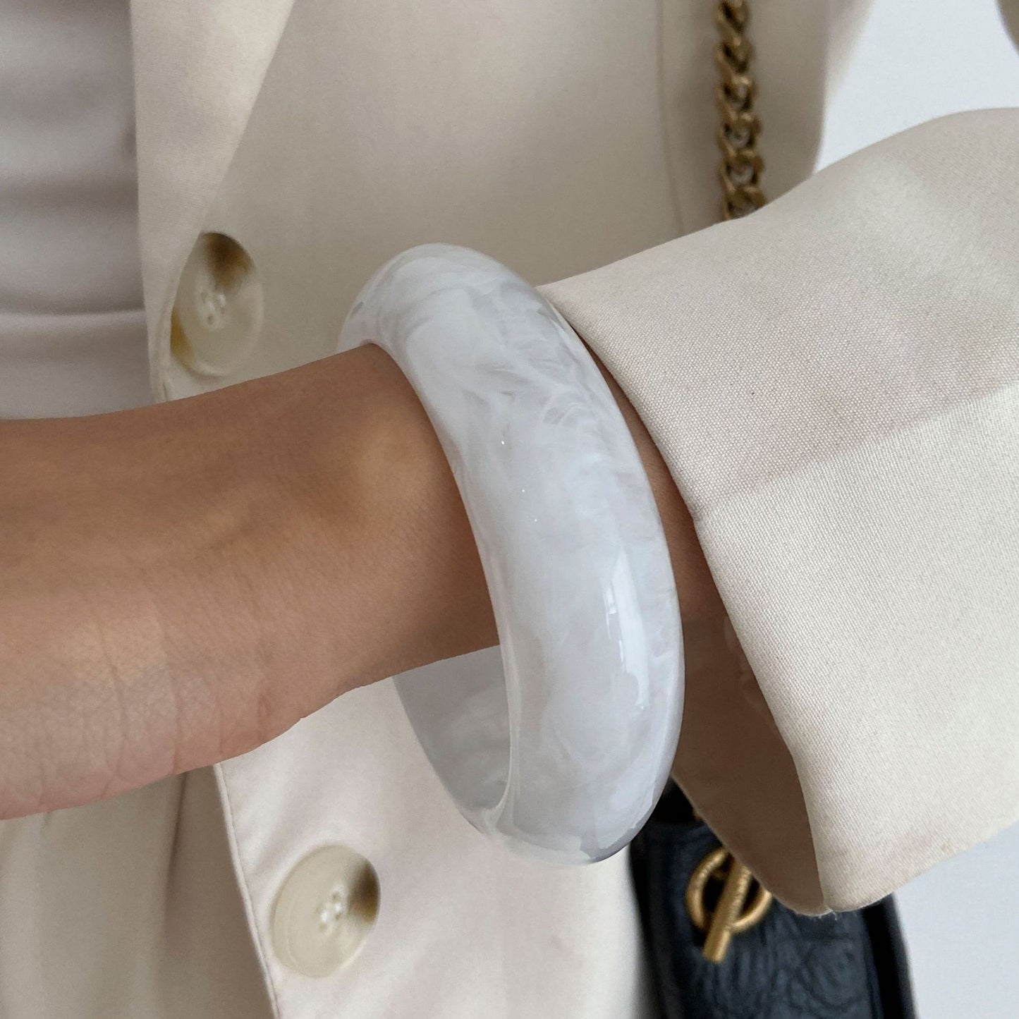 Street Shot Smudging Irregular Wide Bracelet Geometric Exaggeration Spring Buckle Opening Bracelet