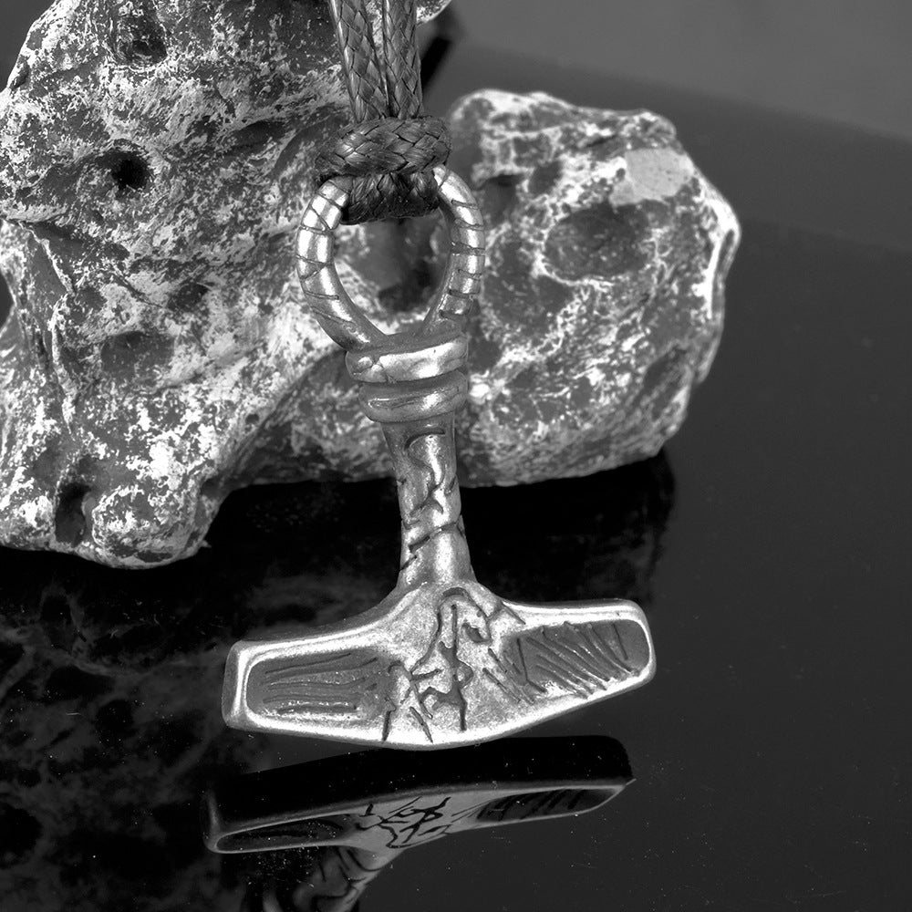 Hip-Hop European And American Neckwear Viking Pendant Necklace