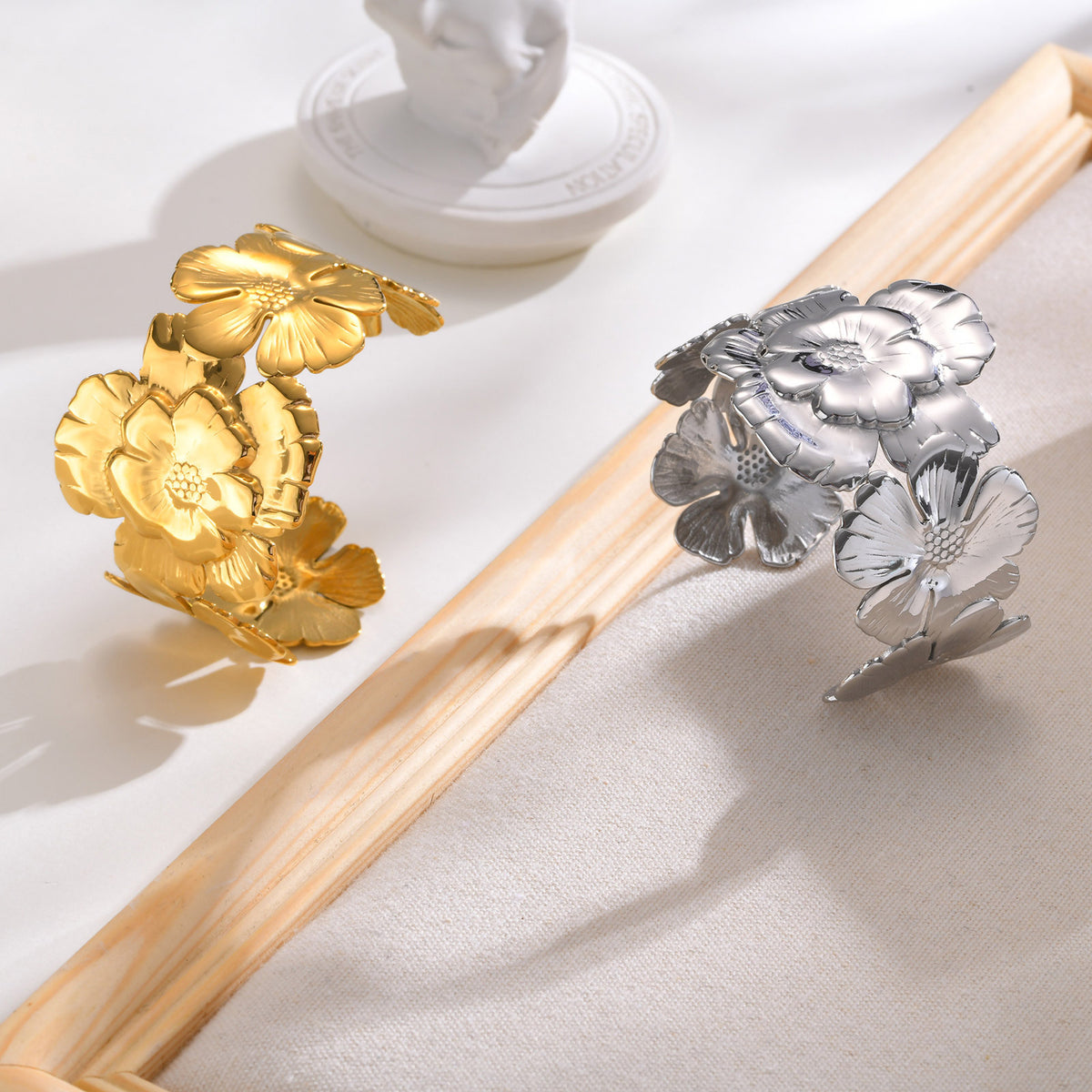 Flower Adjustable Stainless Steel Bracelet for Women