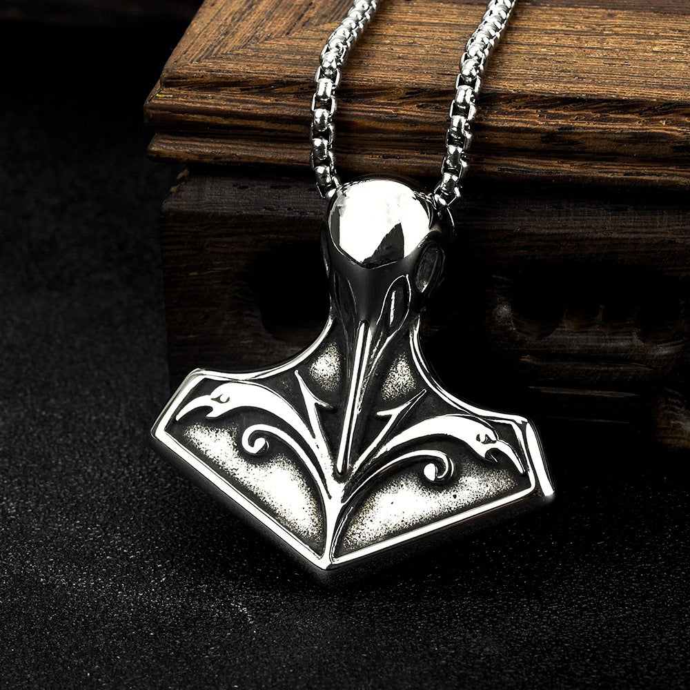 European And American Jewelry Wholesale Titanium Steel Men's Pendant Necklace Retro Viking Crow Hip Hop Style