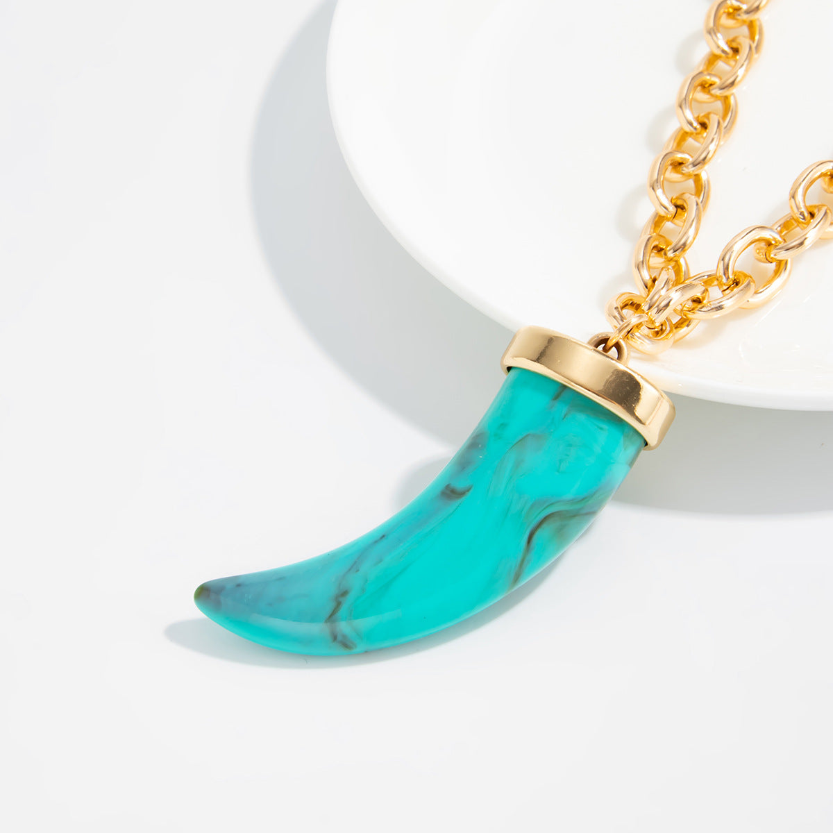 Resin Wolf-Tooth Pendant Necklace