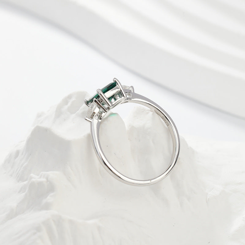 Simple 925 Silver Plated Platinum 2-Carat Lab Grown Emerald Ring