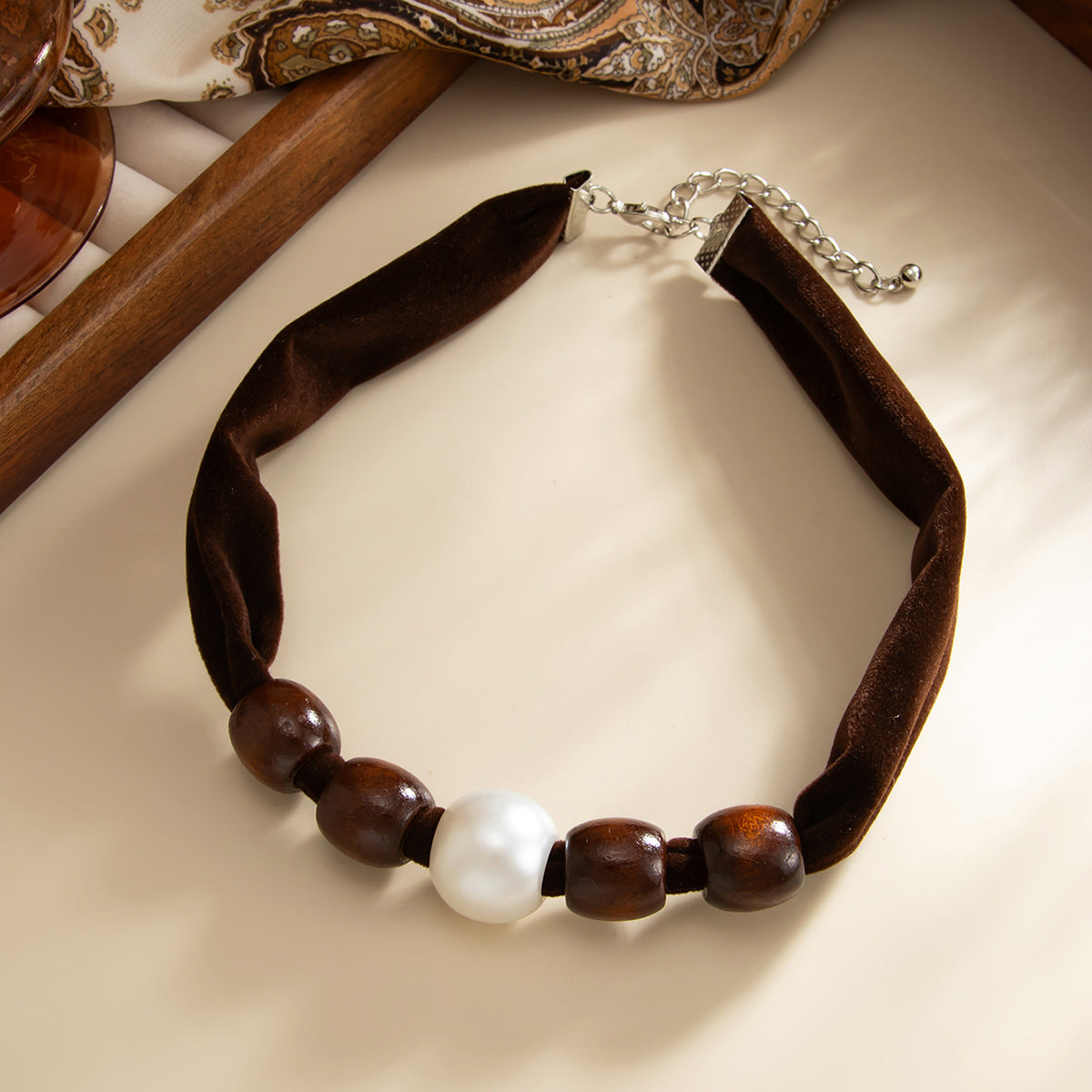 Wood Bead Pearl-Style Collarbone Necklace