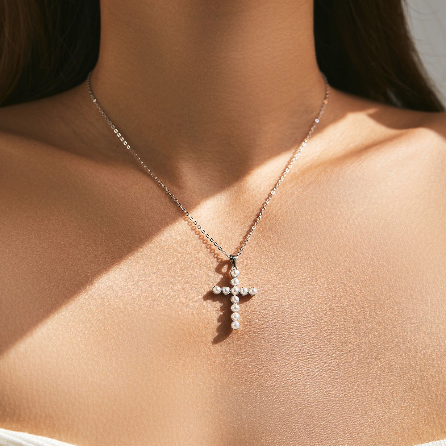 Planderful Collection S925 Silver French Small Fragrance Fashion OL Pearl Cross Pendant Necklace for Women