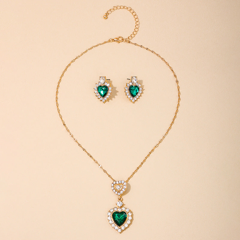 Green Heart Design Metal Jewelry Set for Women with Earrings and Necklace