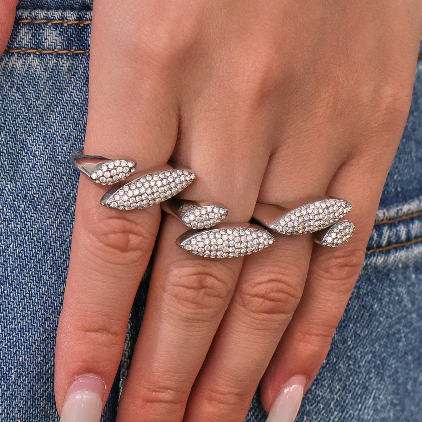 Planderful Genie Stainless Steel Zircon Ring Unisex