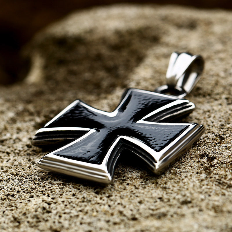 Retro Titanium Steel Cross Epoxy Pendant for Men - Wholesale European and American Stylish Jewelry