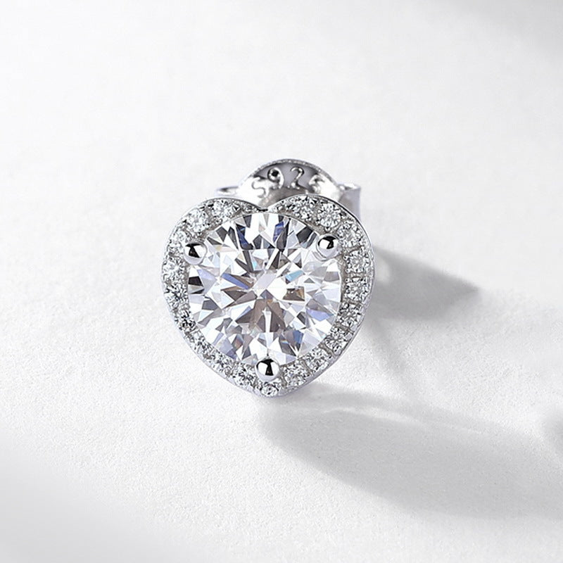 S925 Sterling Silver Moissanite Heart Stud Earrings