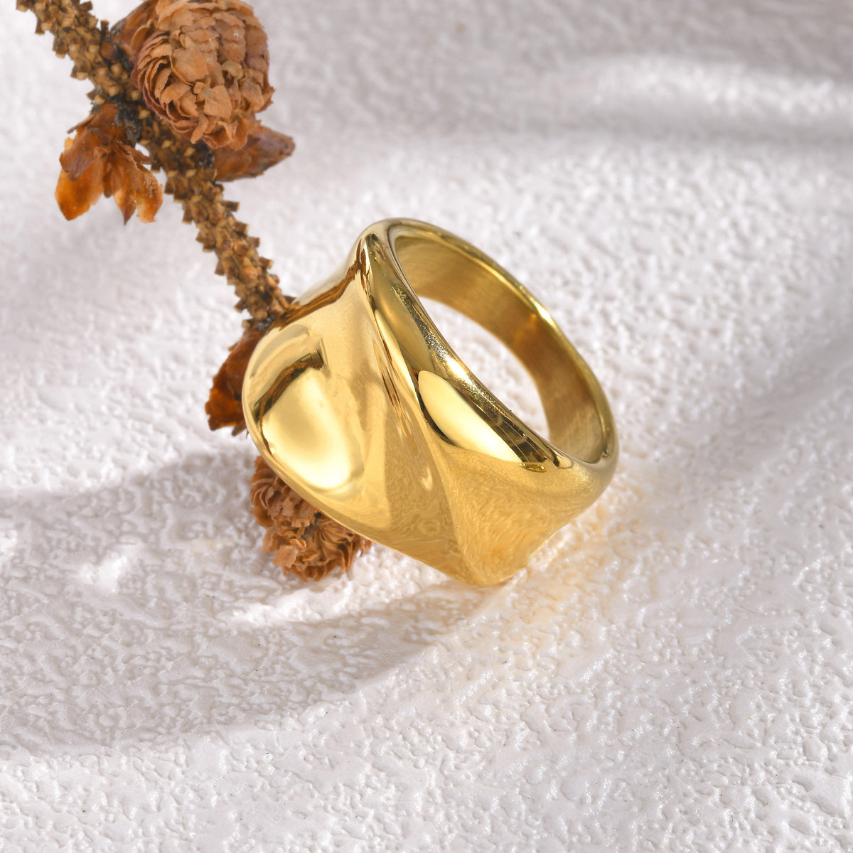 Ladies Irregular Stainless Steel Glossy Geometric Gold Ring