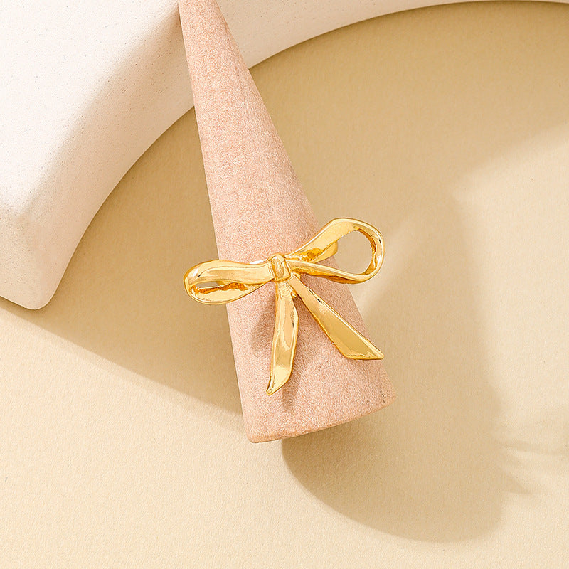 Fashionable Metal Bow Sunflower Ring for Women by Planderful