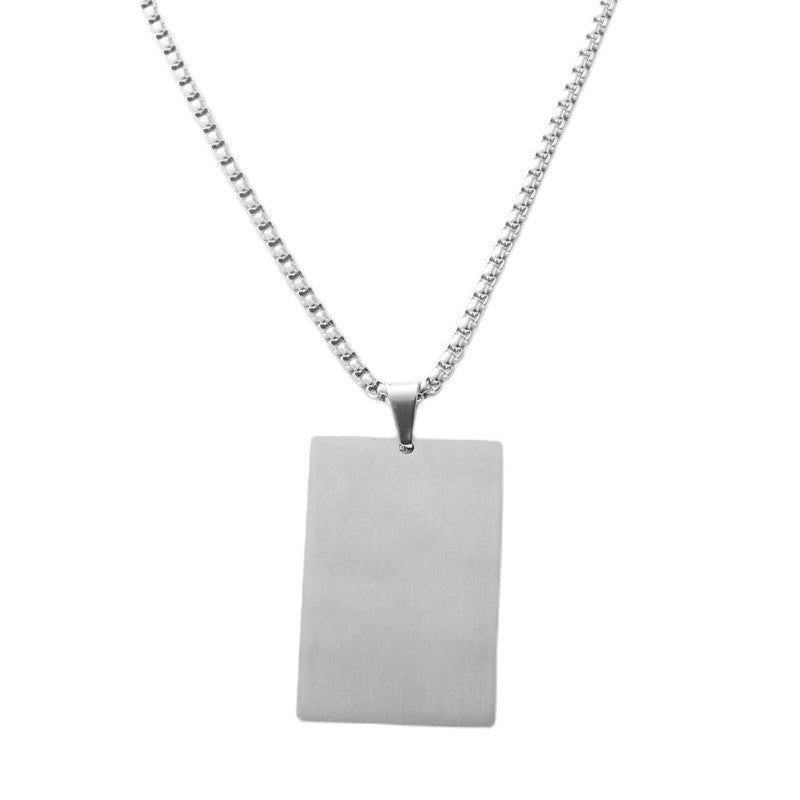 Personalized Retro Playing Card Pendant Necklace for Men – Trendy Titanium Steel Poker Jewelry with 10 Pendants