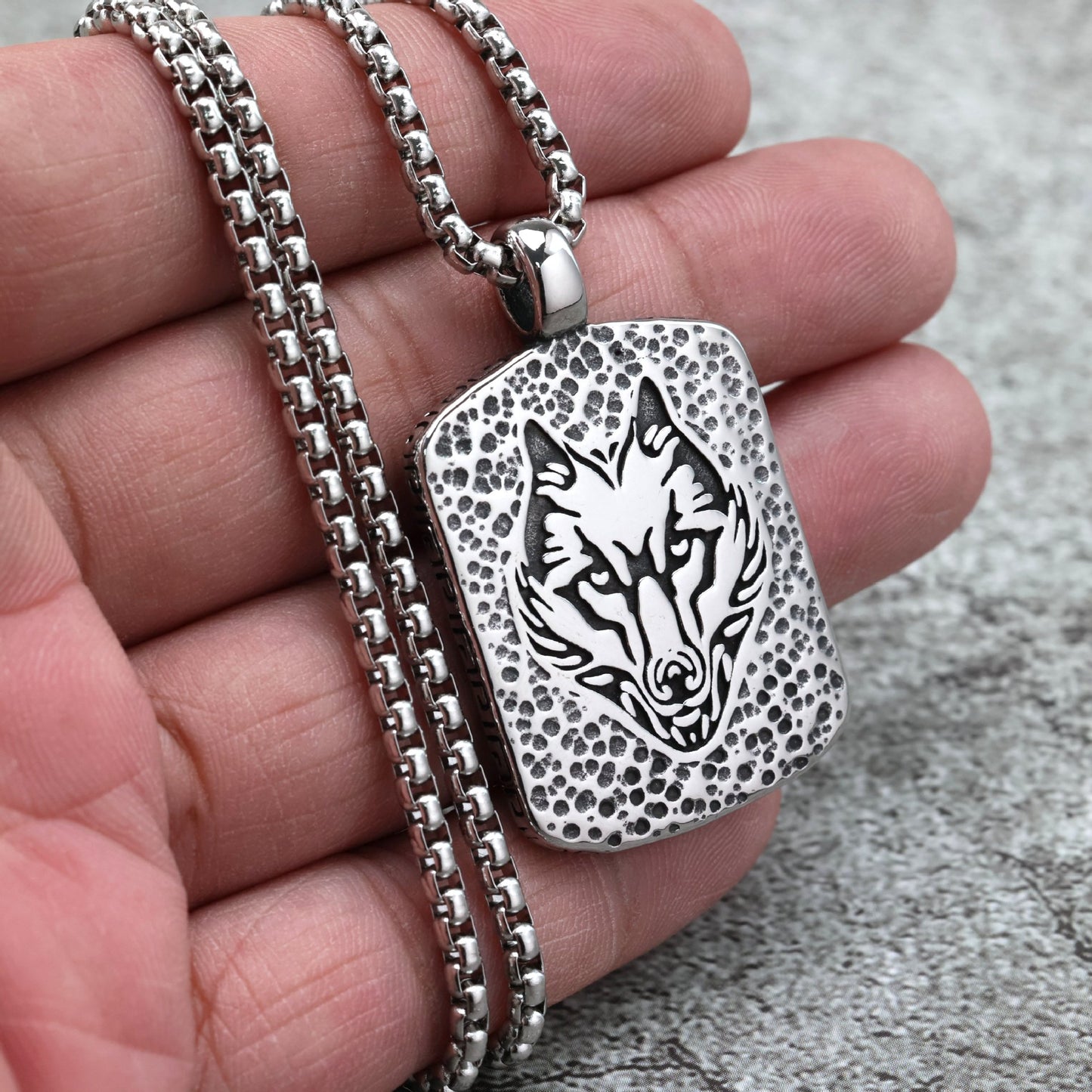 Planderful Wolf Head Pendant For Men Bold Stainless Steel Retro European American Style Necklace