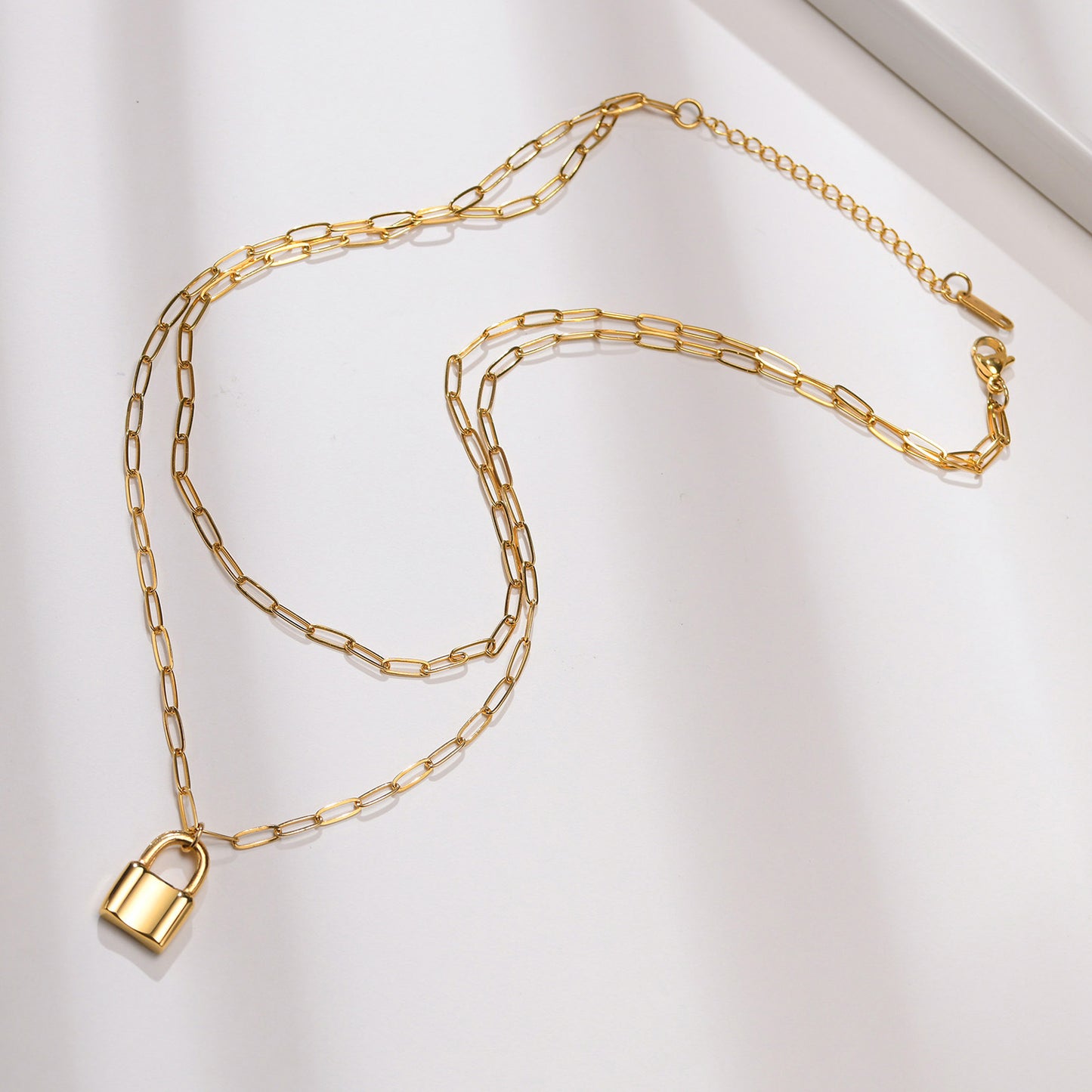 Stainless Steel Flat O-Chain Lock Head Pendant Necklace Gold