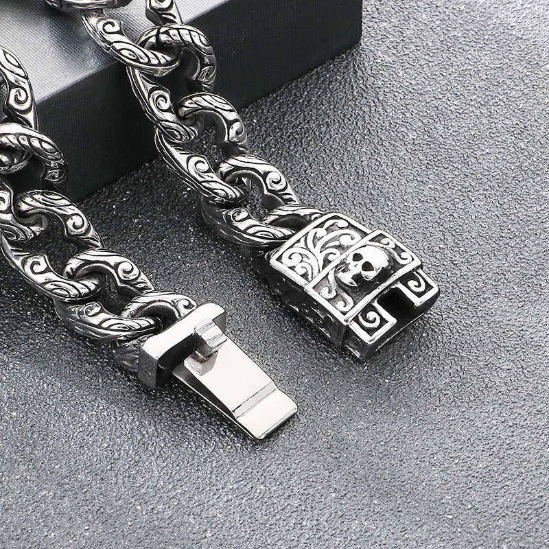 Dark Flower Pattern – Smearing Skull Buckle Cuban Chain Titanium Bracelet