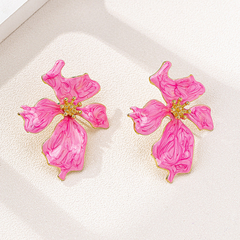 Planderful Vienna Verve Earrings – Retro Exaggerated Pink Flower Design