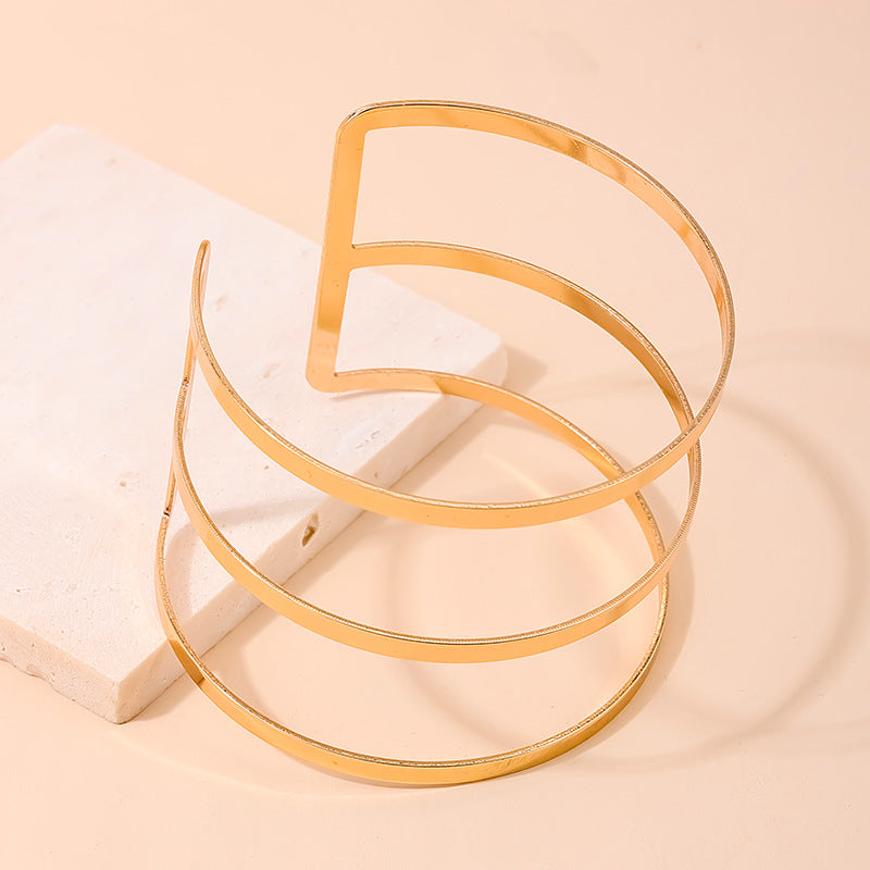 Luxury Retro European Inspired Arm Bracelet for Women - Vienna Verve Collection