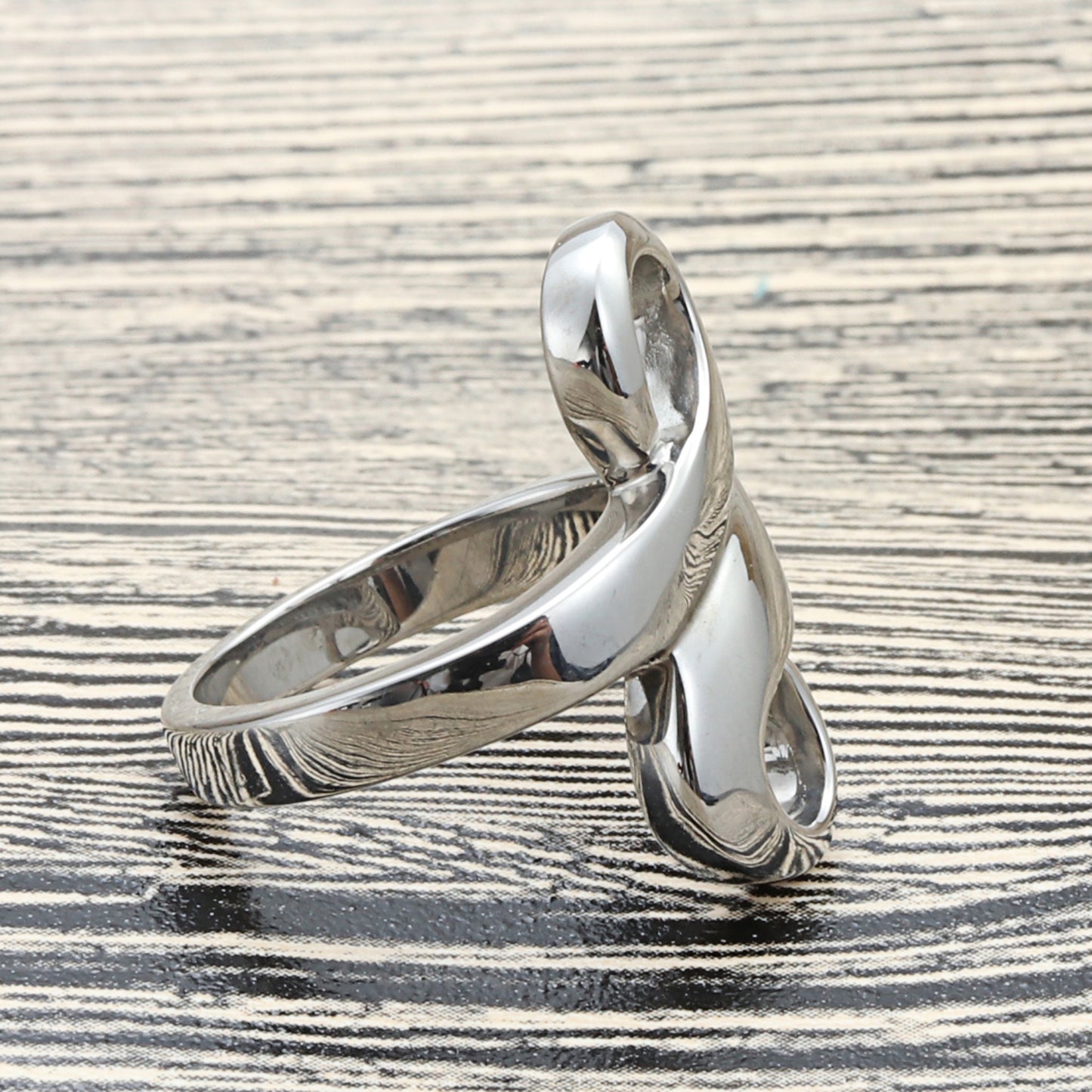 Retro Punk Hollow Titanium Steel 8-Character Ring for Men - Trendy Stainless Steel Design