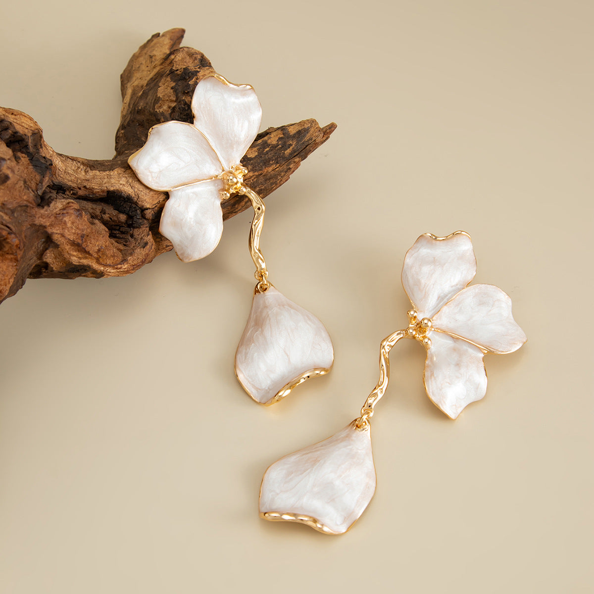 Planderful Vienna Verve Colorful Oil Dripping Flower Fringed Earrings For Women Statement Holiday Jewelry