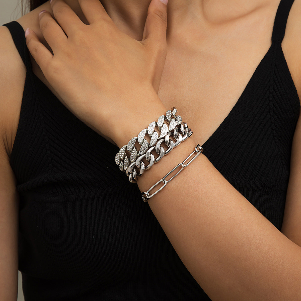 Planderful Retro Cuban Link Zircon Bracelet For Women With Rhinestone Cross Charm Vienna Verve