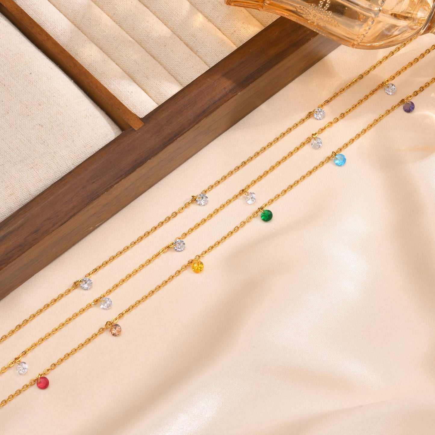 Ladies Titanium Steel Necklace with Stainless White Zircon