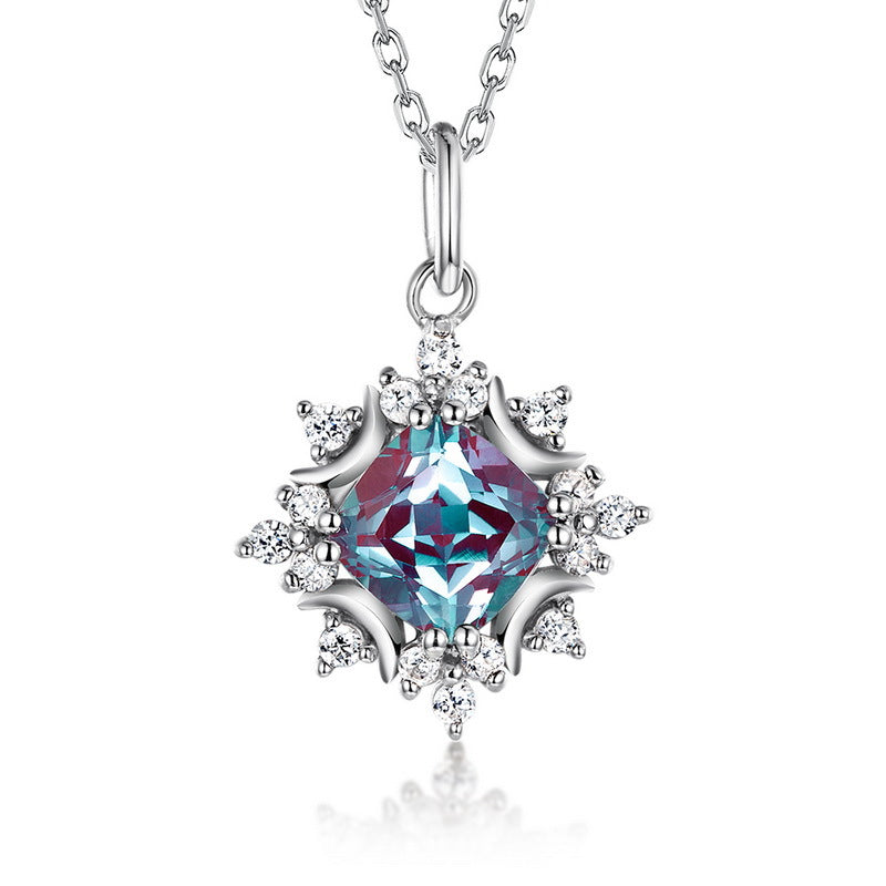 Planderful Jewelry Alexandrite Necklace in Sterling Silver Pendant Clavicle Chain Elegant Gift