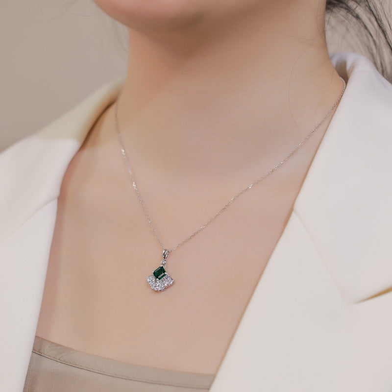 Planderful Jewelry Sterling Silver Lab Grown Emerald Necklace Light Luxury Versatile Pendant