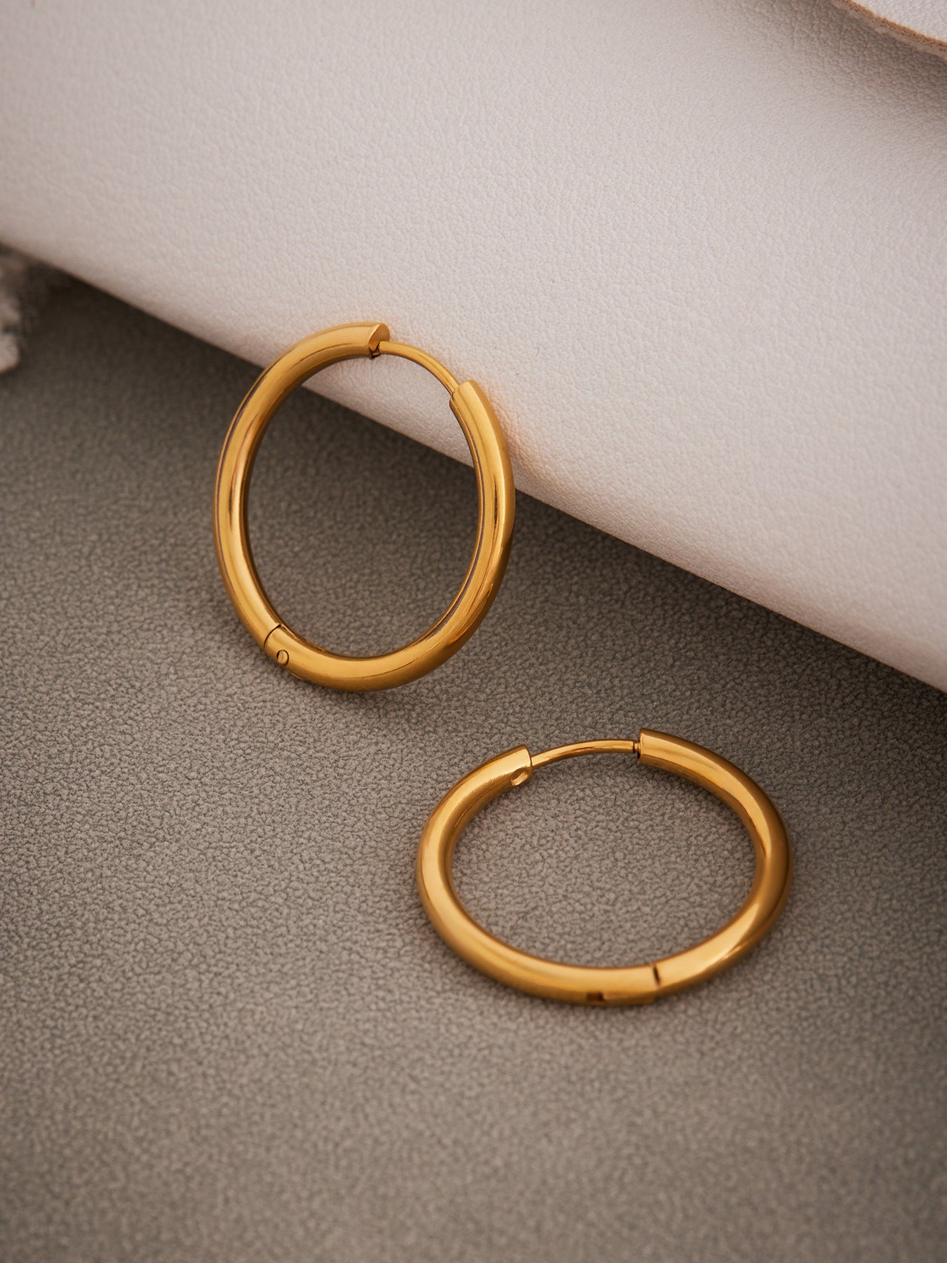 Planderful Minimalist Stainless Steel Circle Earrings Unisex