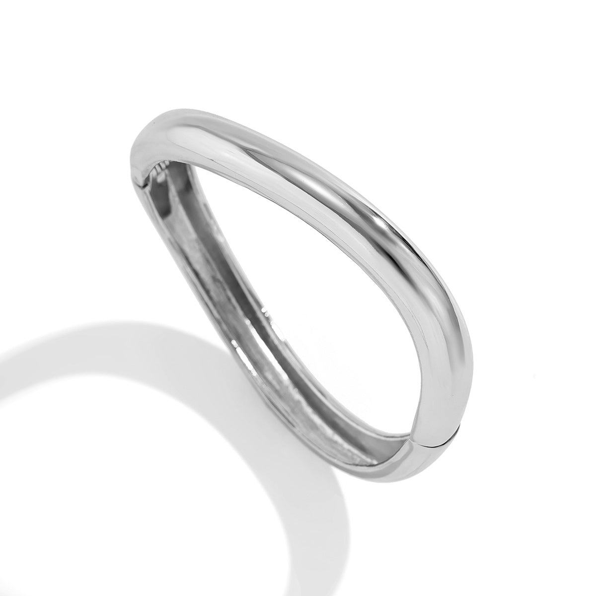 Planderful Vienna Verve Insta Bracelet For Women Glossy Simple Style Statement Jewelry