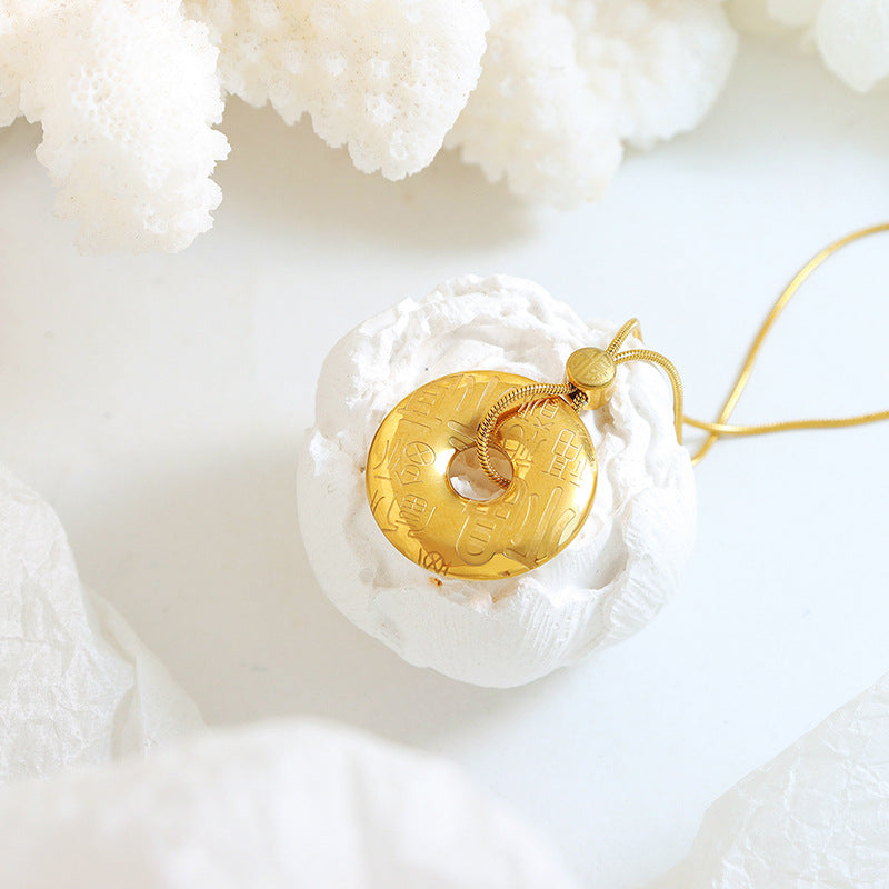 Chinese-Inspired Festive Circle Pendant Necklace - Stylish Holiday Gift with a Unique Twist