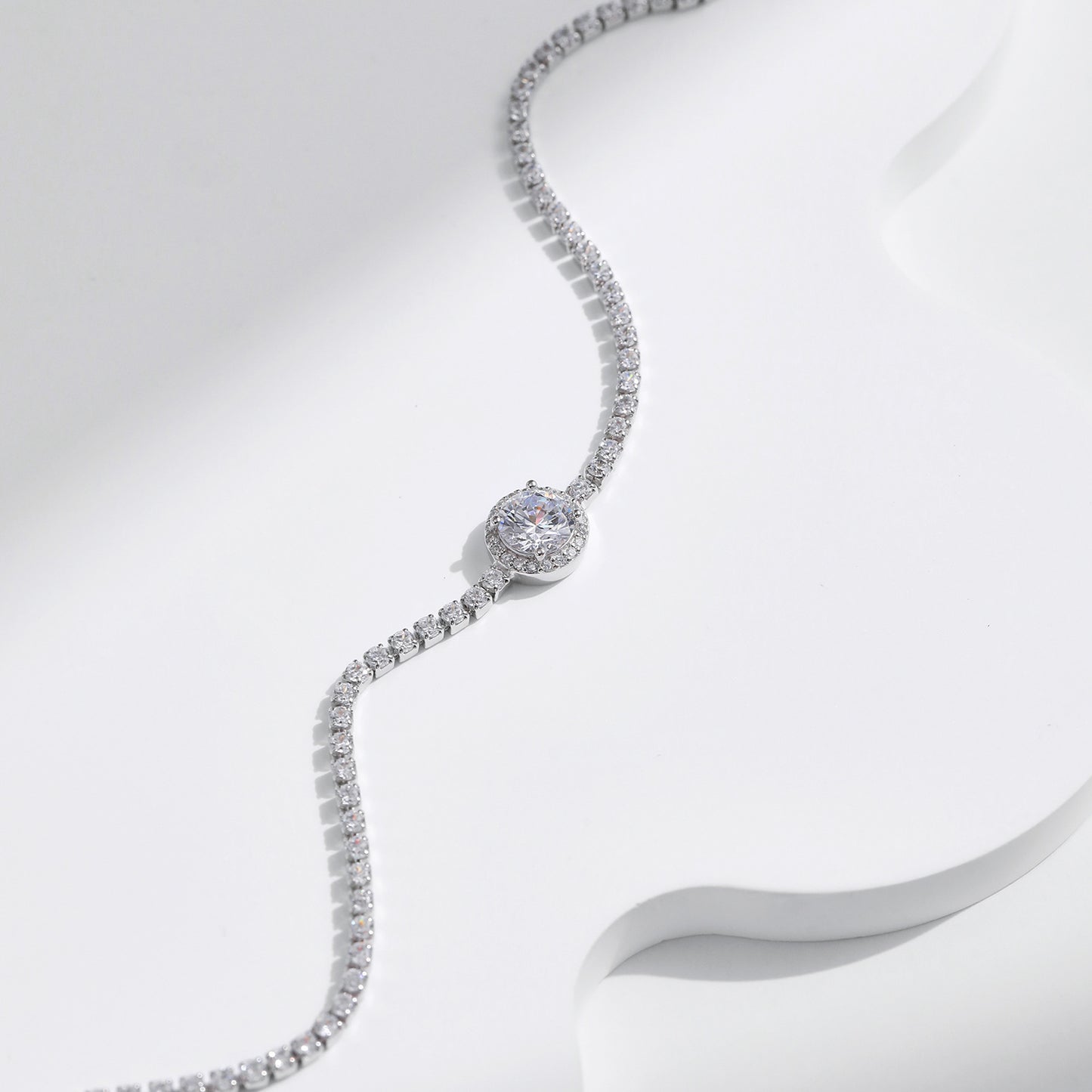 Planderful Everyday Genie Bracelet – Elegant Sterling Silver with Radiant Zircon