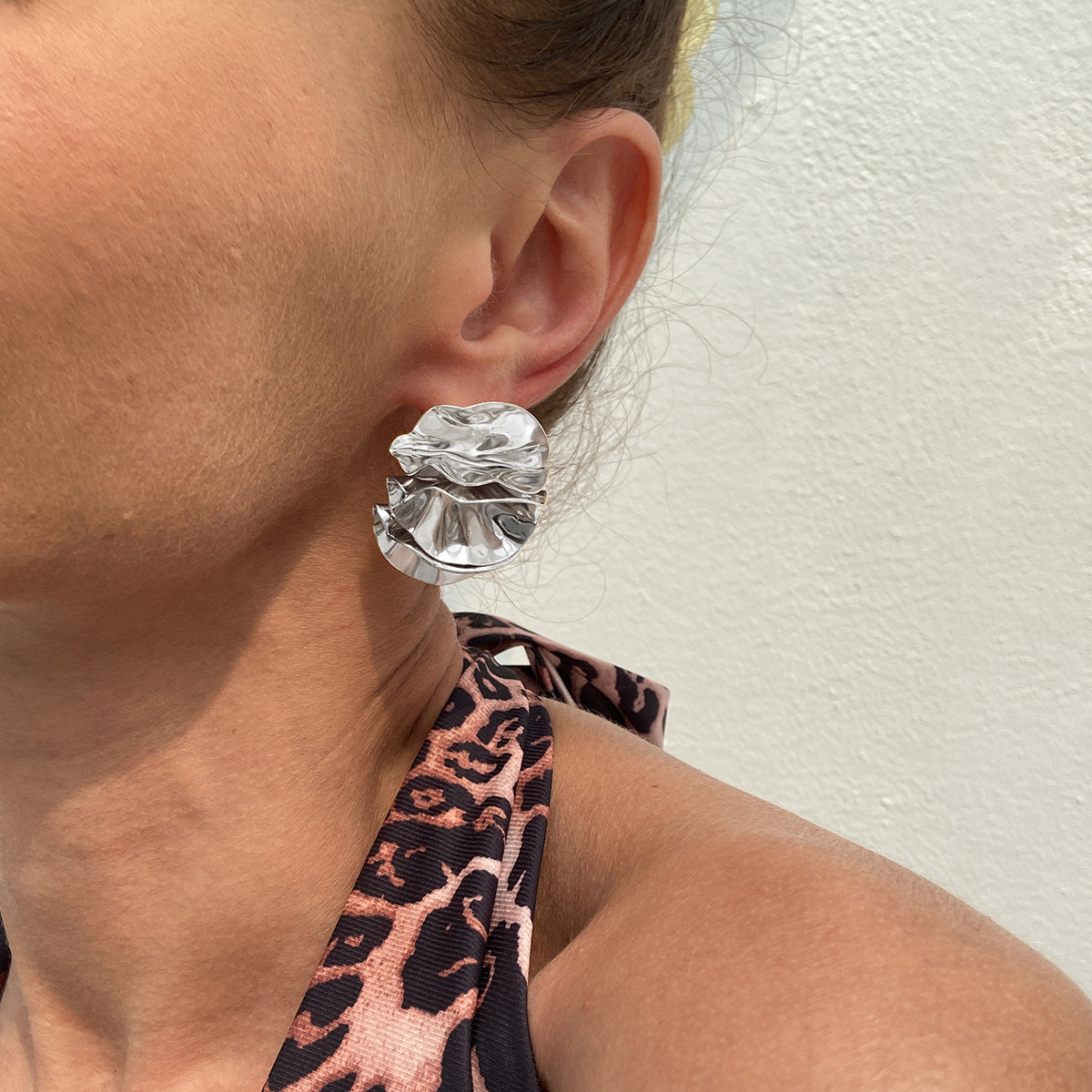 Planderful Vienna Verve Earrings – Elegant Fold Design