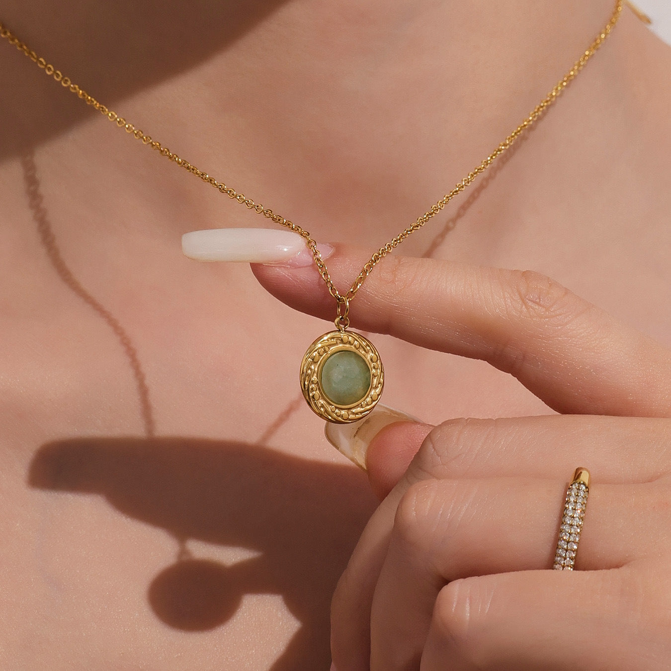 Planderful Turquoise Oval Pendant Necklace For Women