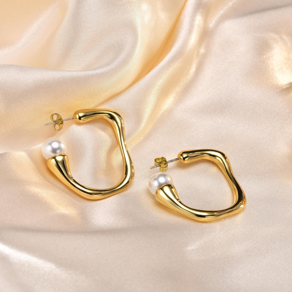 Pearl Vintage Earrings