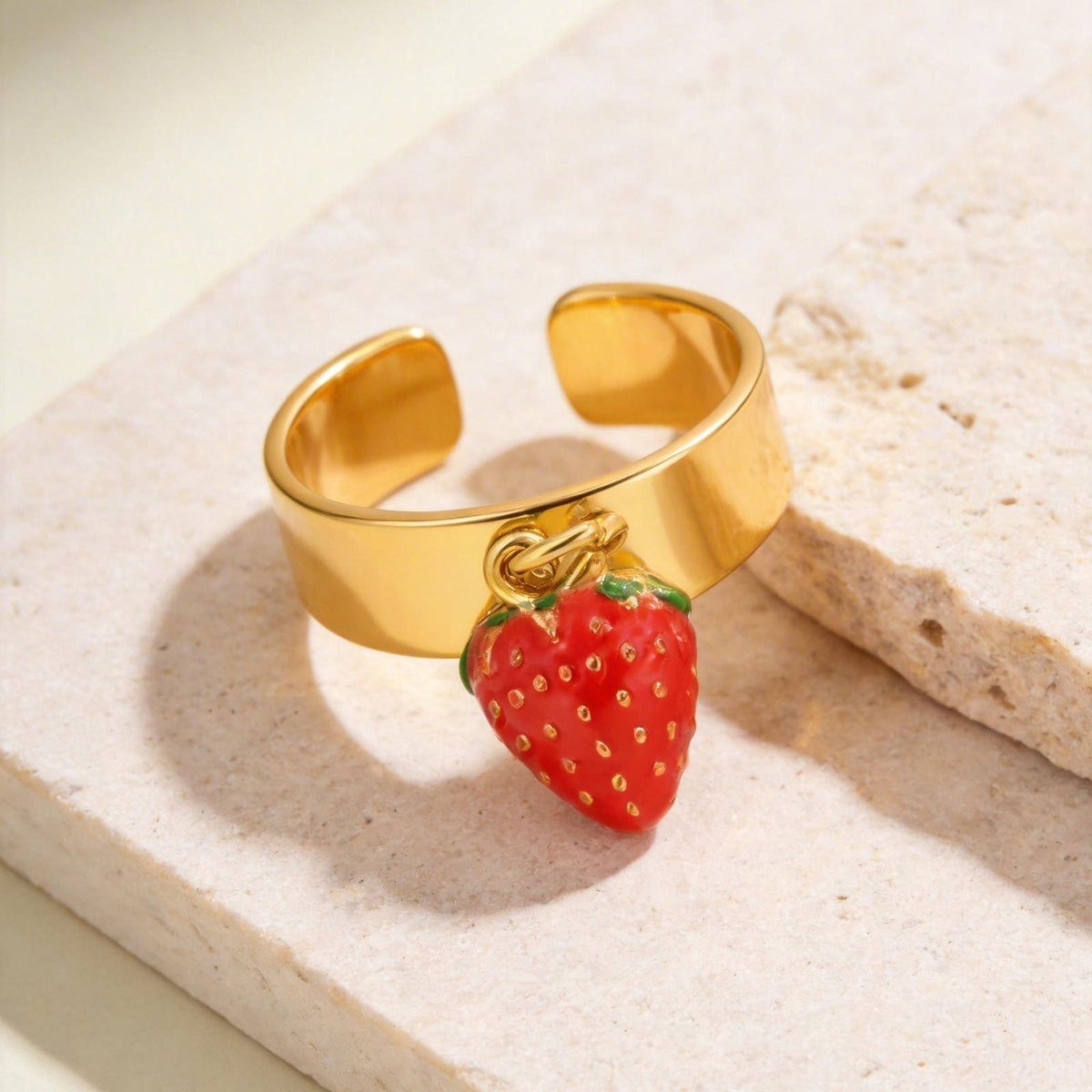 Hot-Selling Stainless Steel Cartoon Holiday Strawberry Opening Ring Student Girlfriend