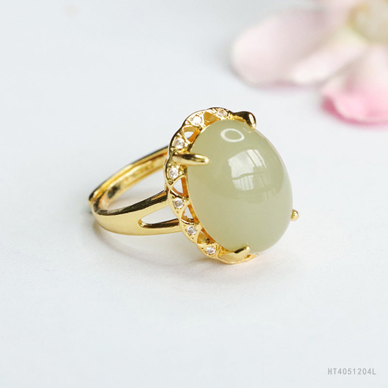 Qingshui Hetian Jade Claw-Set Ring